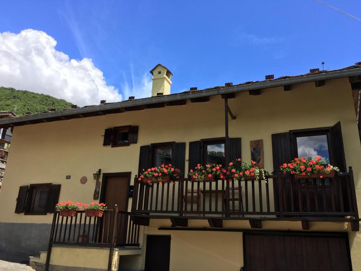 Aosta Mountain House- Casa La Chapelle公寓 外观 照片